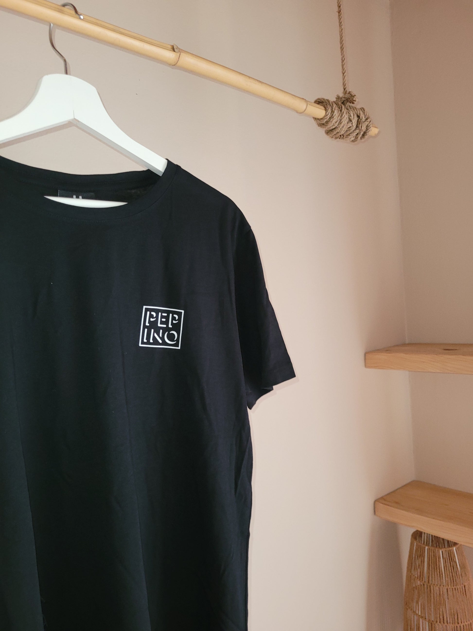 PEPINO Premium T-shirt schwarz aus 100% Bio Baumwolle