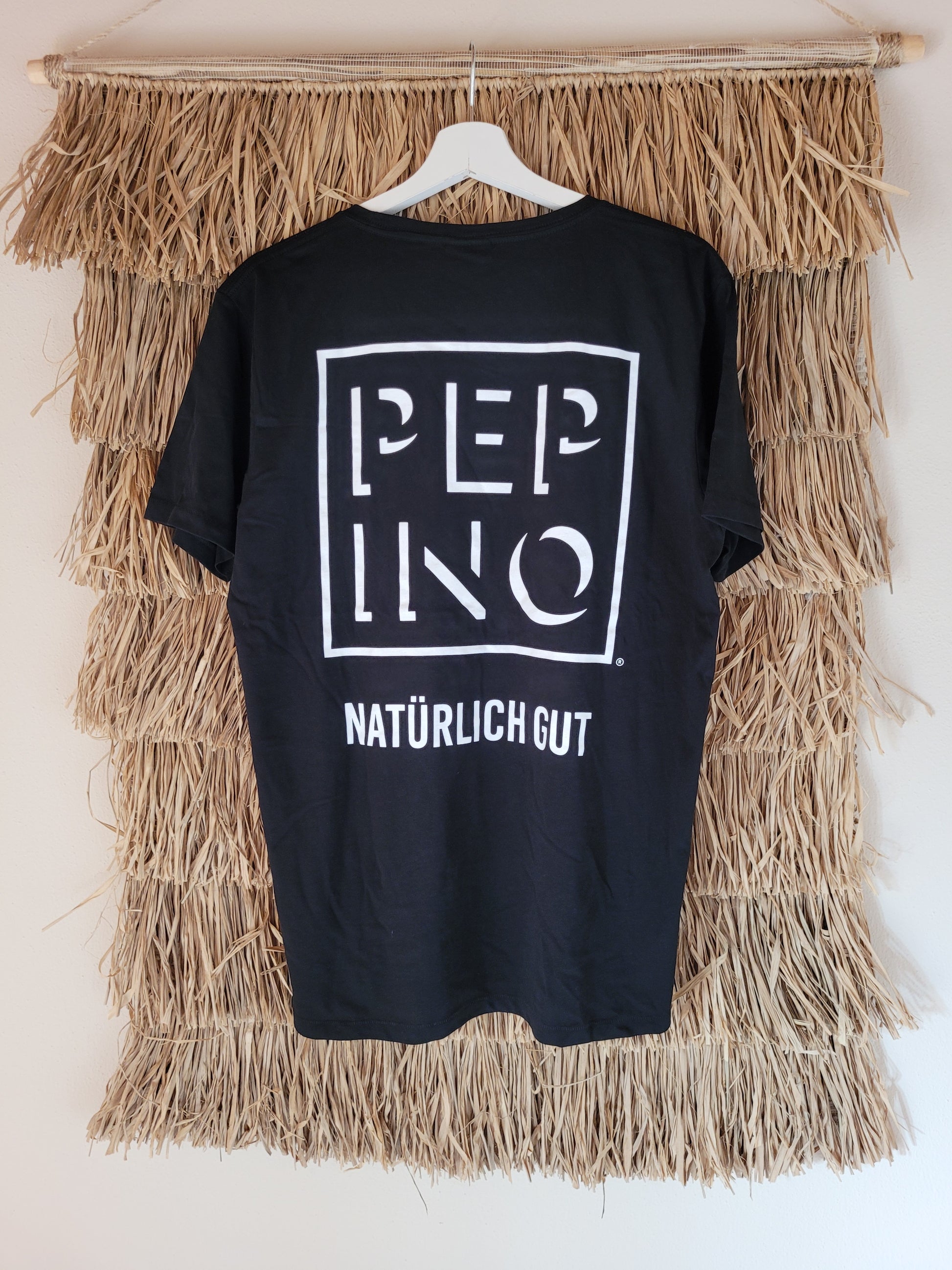 PEPINO Premium T-shirt schwarz aus 100% Bio Baumwolle