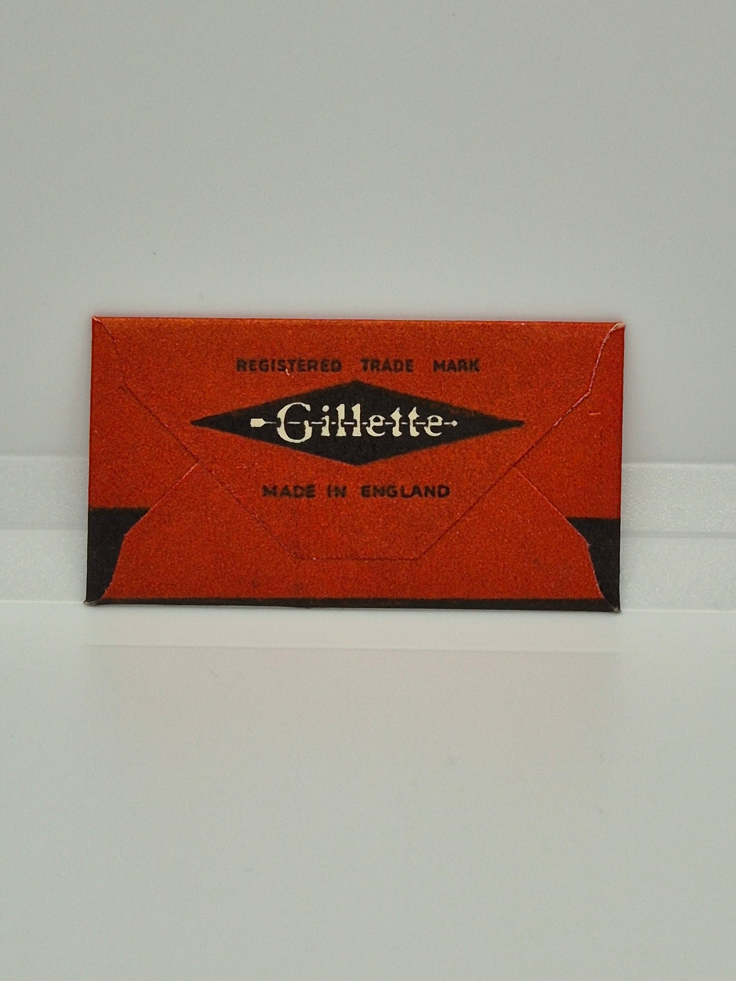 Gillette Thin Blade Red England 1pc